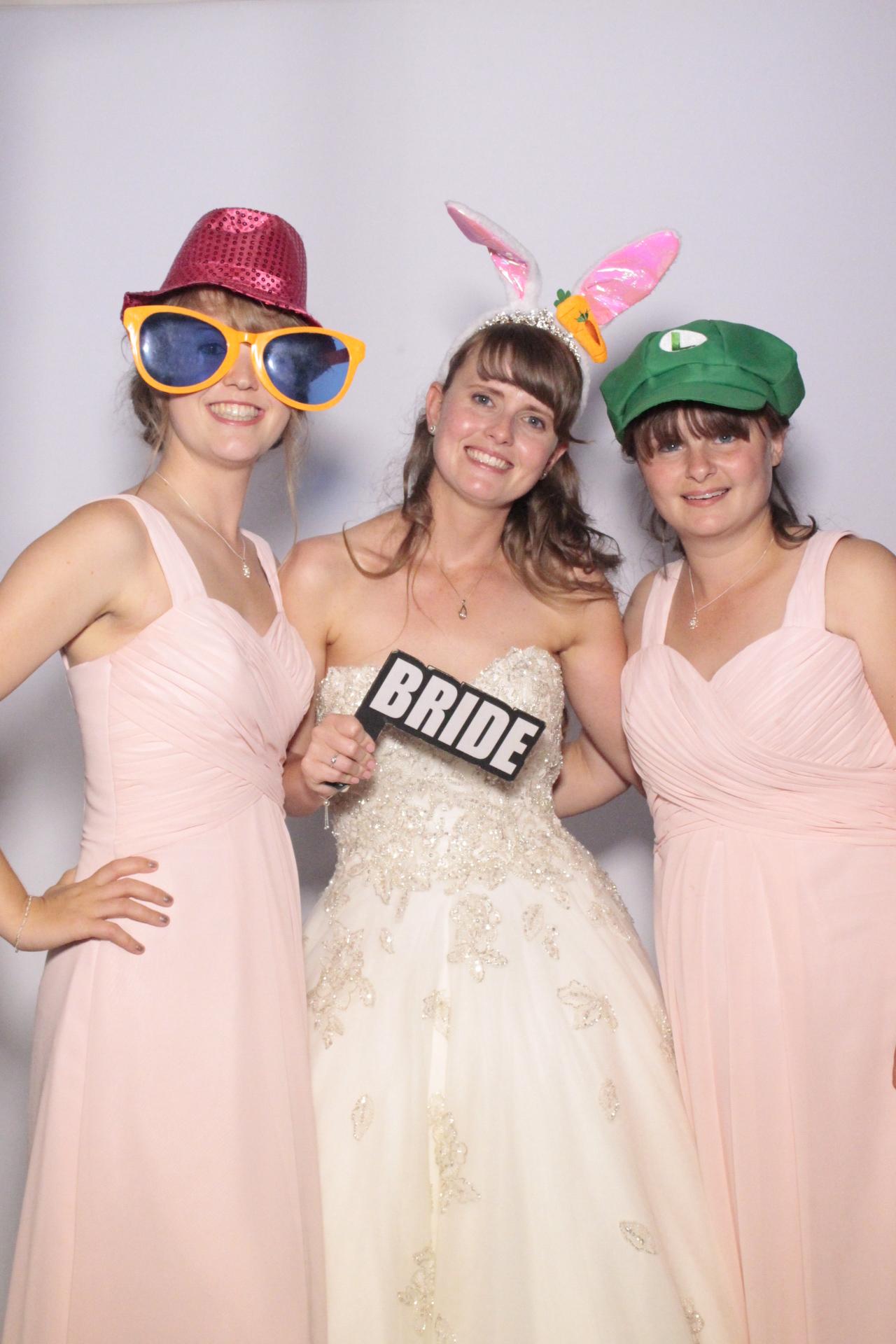 Gemma & Scott's Wedding | View more photos from the event at gallery.myphotoboothexperience.co.uk/u/MyPhotoBoothExperienceLtd/Gemma-Scotts-Wedding